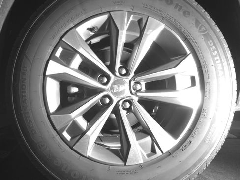 Used 2025 Chevrolet Equinox LT FWD image 14
