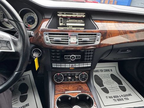 Used 2014 Mercedes-Benz CLS 550 image 9