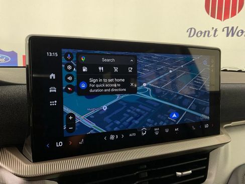 New 2026 Ford Explorer Active RWD image 24