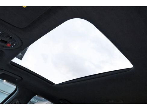 Used 2025 Genesis G70 3.3T Advanced w/ Sport Prestige Package image 31