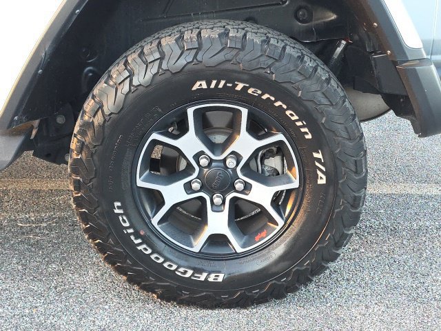 Used 2022 Jeep Wrangler Rubicon w/ LED Lighting Group AWD/4WD image 4