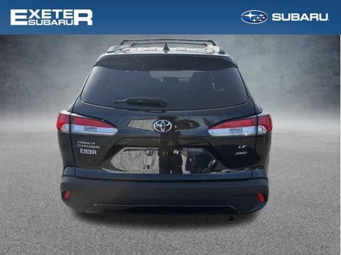 Used 2023 Toyota Corolla Cross LE w/ Moonroof Package image 7