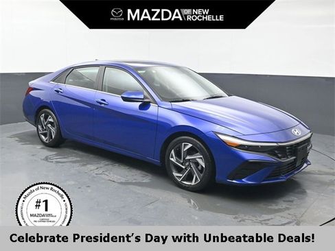 Used 2024 Hyundai Elantra SEL w/ Convenience Package image 1