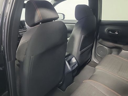 Certified 2025 Honda HR-V Sport image 18