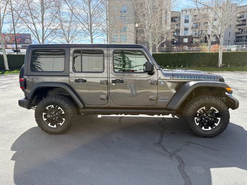 Used 2025 Jeep Wrangler Rubicon w/ Safety Group image 7