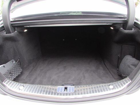Used 2018 Mercedes-Benz S 560 Sedan image 27