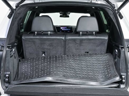 Used 2023 BMW X7 xDrive40i w/ Executive Package AWD/4WD image 32