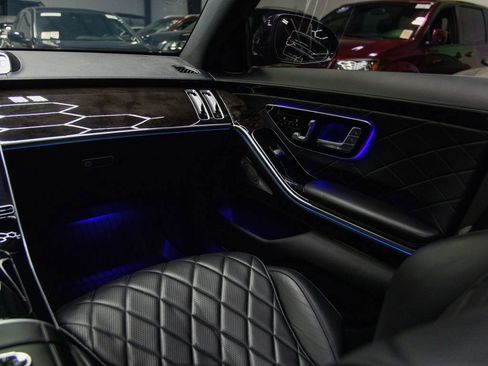 Used 2021 Mercedes-Benz S 580 4MATIC Sedan image 49