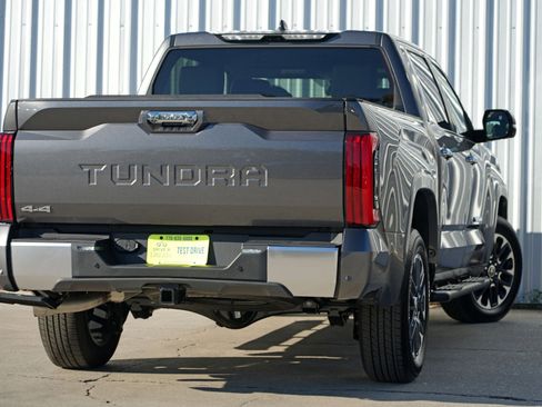 Used 2025 Toyota Tundra Limited image 5