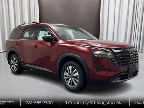 New 2026 Nissan Pathfinder SL AWD/4WD image 3