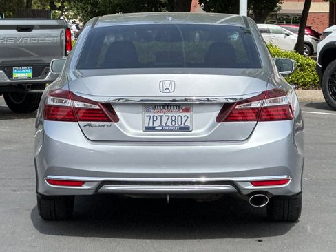 Used 2016 Honda Accord EX-L image 4