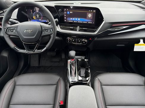 New 2026 Chevrolet Trax RS w/ Sunroof Package image 10