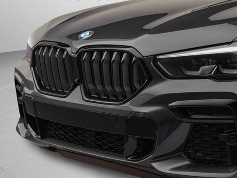 Used 2022 BMW X6 xDrive40i w/ M Sport Package AWD/4WD image 65