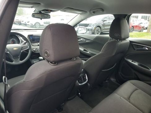 Used 2024 Chevrolet Malibu LT w/ Sport Edition image 9