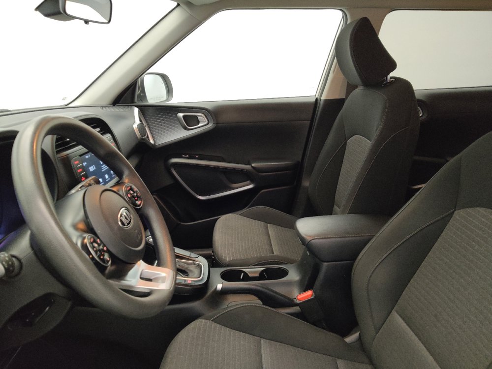 Used 2021 Kia Soul S FWD image 17