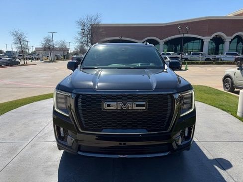 Used 2023 GMC Yukon XL Denali Ultimate image 2