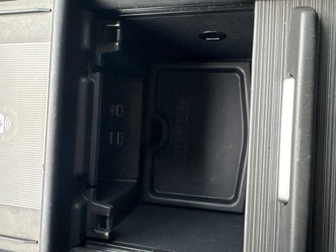 Used 2025 Honda Odyssey Touring image 38