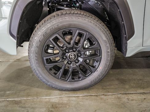 New 2026 Toyota Tundra Limited image 7