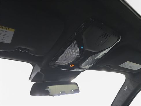 Used 2023 BMW X7 xDrive40i w/ M Sport Package image 22