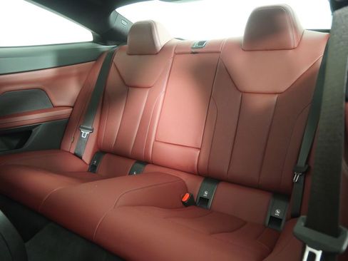 Certified 2024 BMW 430i xDrive Coupe w/ Premium Package image 11