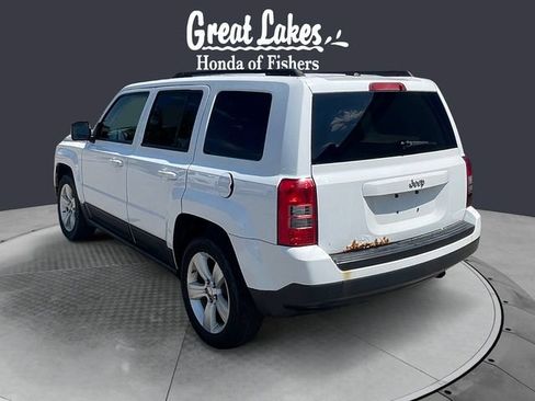 Used 2013 Jeep Patriot Latitude FWD image 3