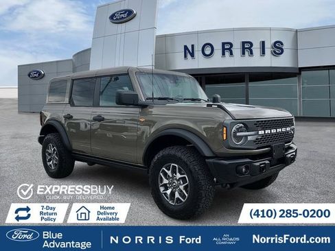 Used 2025 Ford Bronco Badlands AWD/4WD image 1