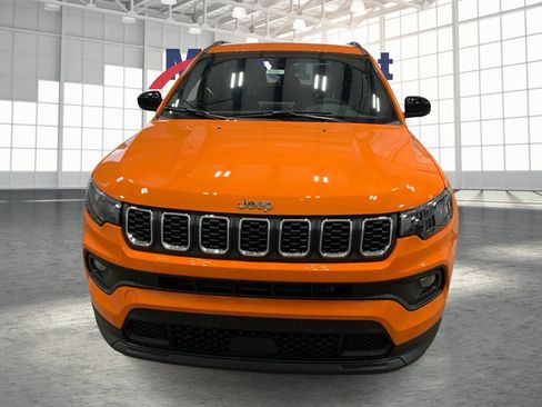 New 2026 Jeep Compass Latitude AWD/4WD image 8