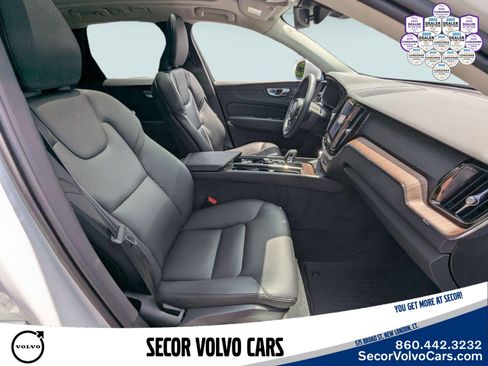 Certified 2023 Volvo XC60 B5 Plus w/ Climate Package AWD/4WD image 23
