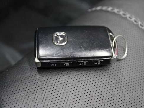 Used 2022 MAZDA MX-5 Miata Grand Touring w/ Weather Package RWD image 17