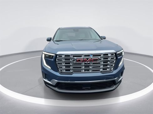 New 2026 GMC Acadia Denali w/ Super Cruise Package image 3