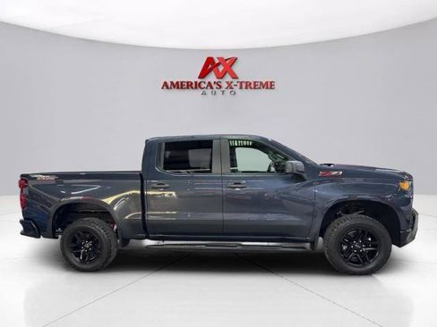 Used 2021 Chevrolet Silverado 1500 Custom Trail Boss w/ LPO, Dark Essentials Package AWD/4WD image 9