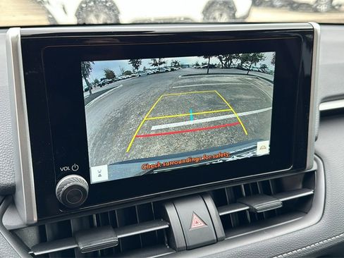 New 2025 Toyota RAV4 XLE image 33