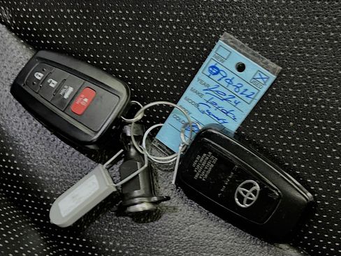 Used 2024 Toyota Camry XSE w/ Driver Assist Package FWD image 36