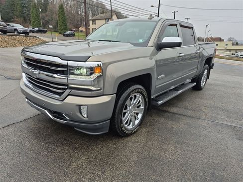 Used 2017 Chevrolet Silverado 1500 High Country image 11