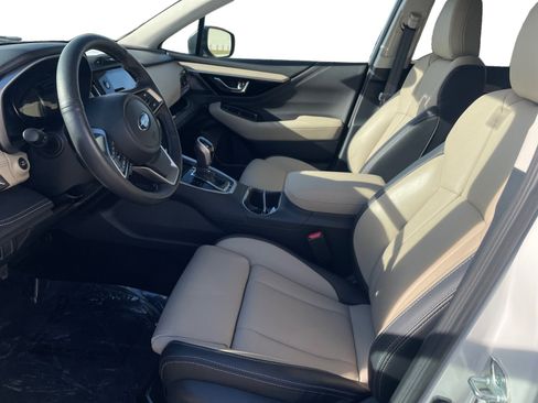 Used 2024 Subaru Outback Limited image 2
