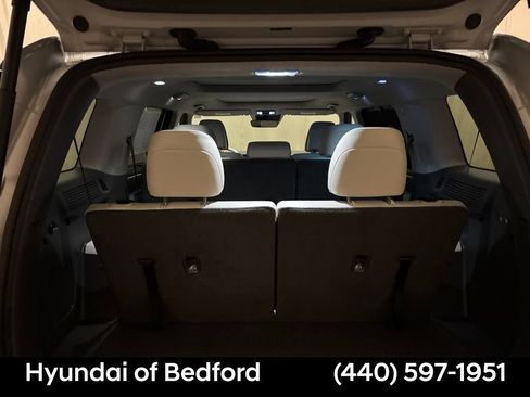 Used 2025 Hyundai Santa Fe Limited AWD/4WD image 11