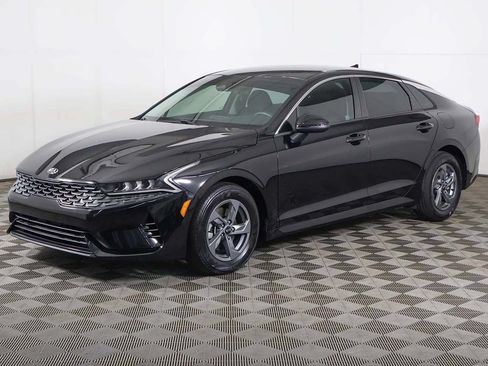 Used 2021 Kia K5 LX FWD image 6