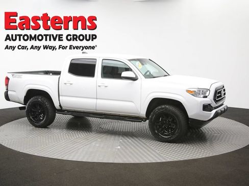 Used 2021 Toyota Tacoma SR AWD/4WD image 47