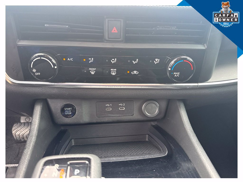 Used 2024 Nissan Rogue S AWD/4WD image 19