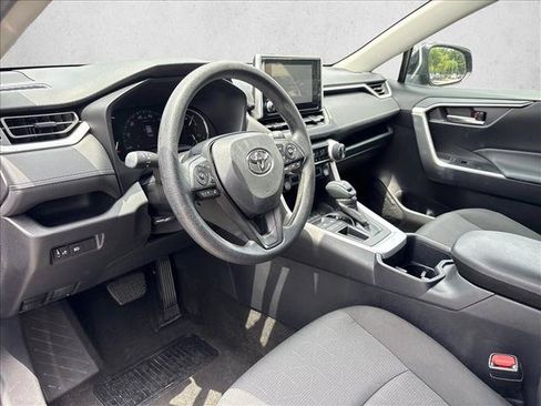 Certified 2025 Toyota RAV4 XLE FWD image 9