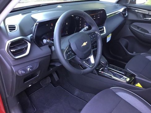 New 2026 Chevrolet TrailBlazer LT w/ Convenience Package image 17