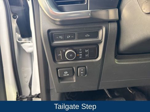 Certified 2023 Ford F150 Lariat w/ Equipment Group 502A High image 19