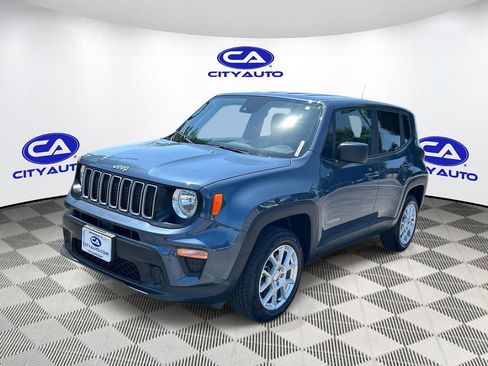 Used 2023 Jeep Renegade Latitude AWD/4WD image 1
