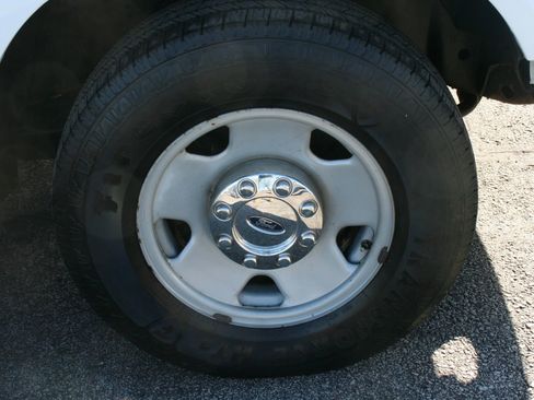 Used 2008 Ford F250 XL image 22