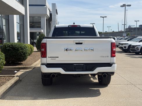 Used 2025 RAM 1500 Laramie w/ Sport Appearance Package AWD/4WD image 6