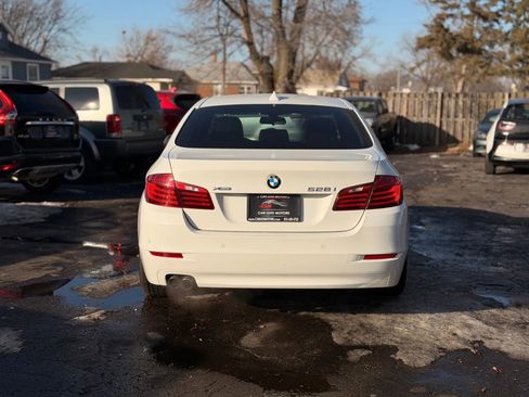 Used 2014 BMW 528i xDrive 528i xDrive Sedan 4D image 16