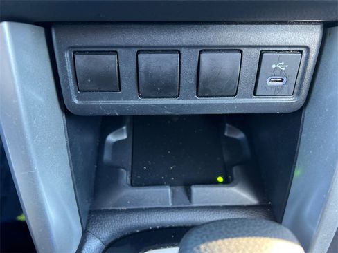 Used 2024 Toyota Corolla Cross LE image 21