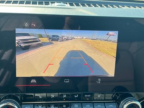 Used 2026 GMC Canyon Elevation w/ Convenience Package image 24