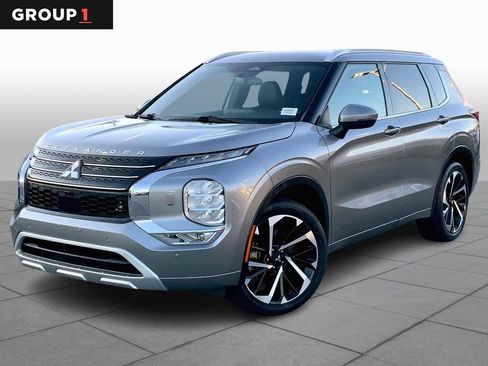 Used 2022 Mitsubishi Outlander SEL image 1