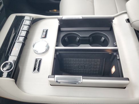 New 2025 Lincoln Navigator Reserve image 26